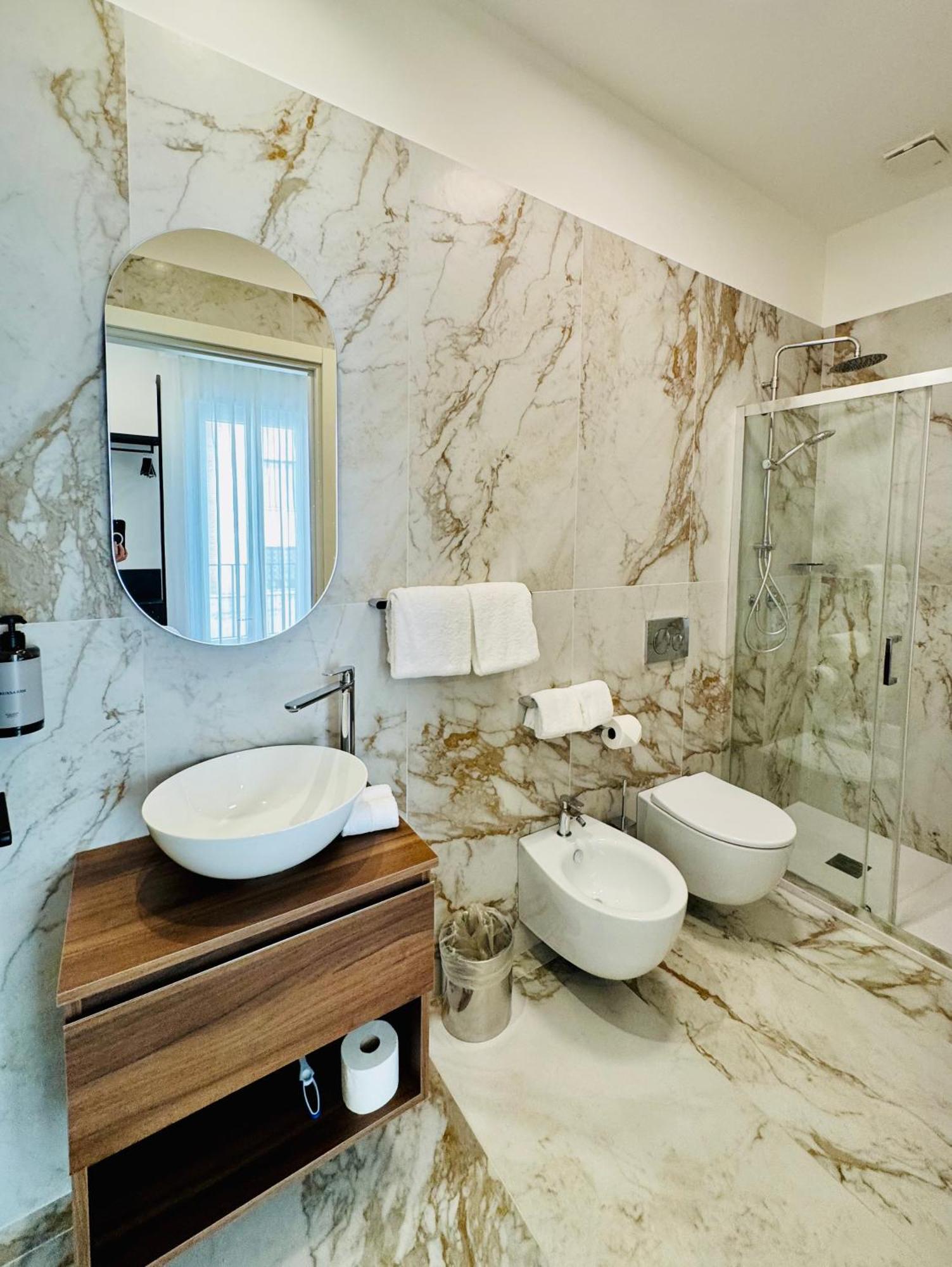 Museum Hospitality - Vatican Apartments Roma Ngoại thất bức ảnh
